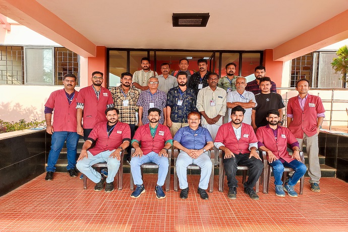 CRASH PREVENTION COURSE BATCH - 13') }}